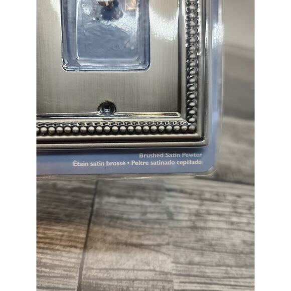 Single Decorator Face Plate Brushed Satin Pewter Brainerd 11823 2Pack [79] - Picture 5 of 9